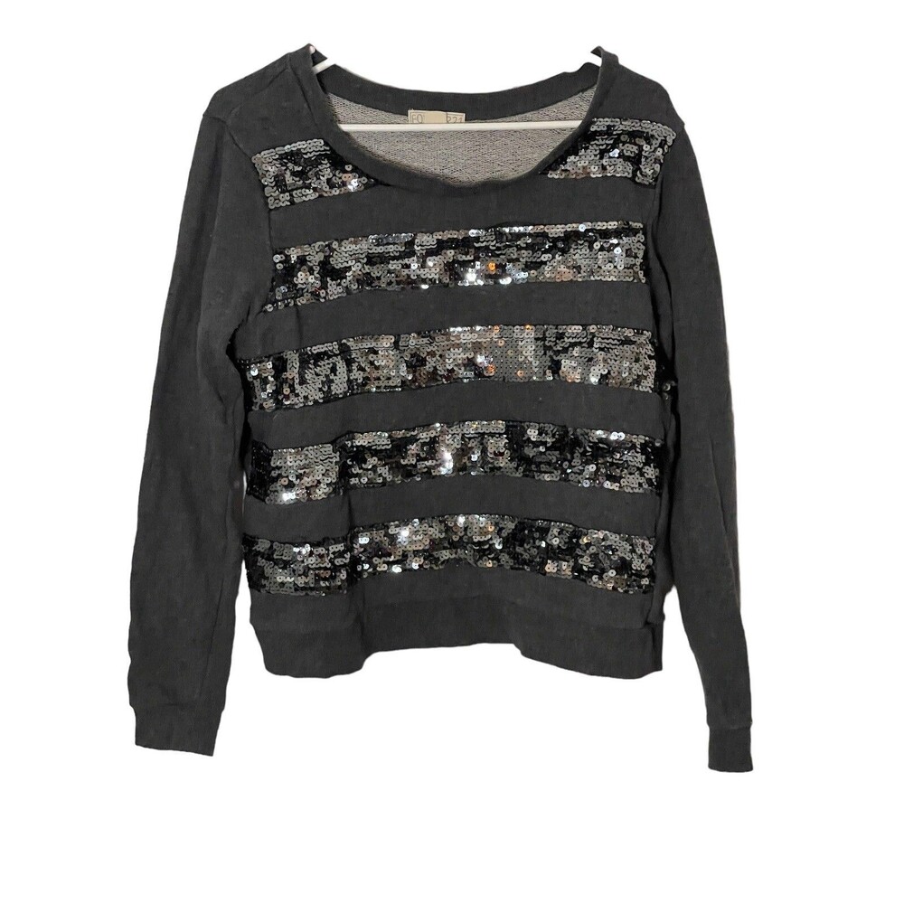 Forever 21 Women’s Large Sequined Sweatshirt Gray With Black Sequins